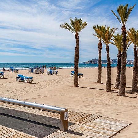 Parralue Beach Front Home Μπένιντορμ Εξωτερικό φωτογραφία