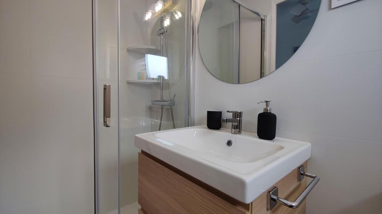Parralue Beach Front Home Μπένιντορμ Εξωτερικό φωτογραφία