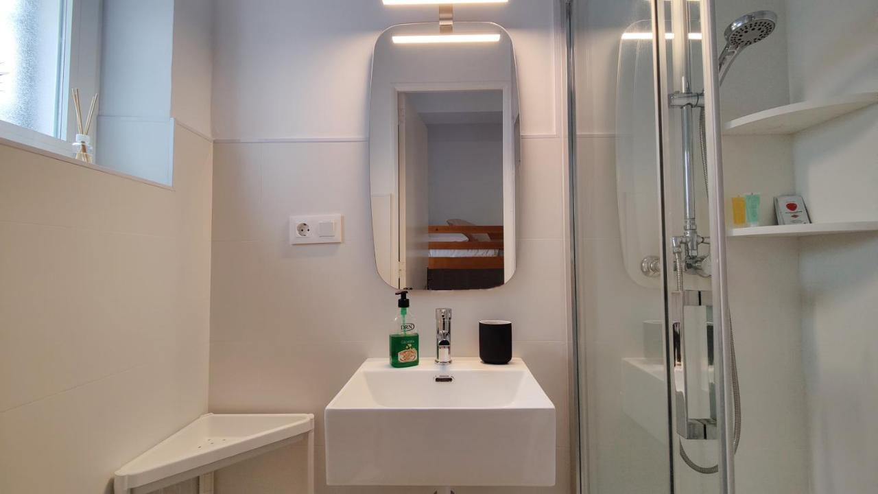 Parralue Beach Front Home Μπένιντορμ Εξωτερικό φωτογραφία