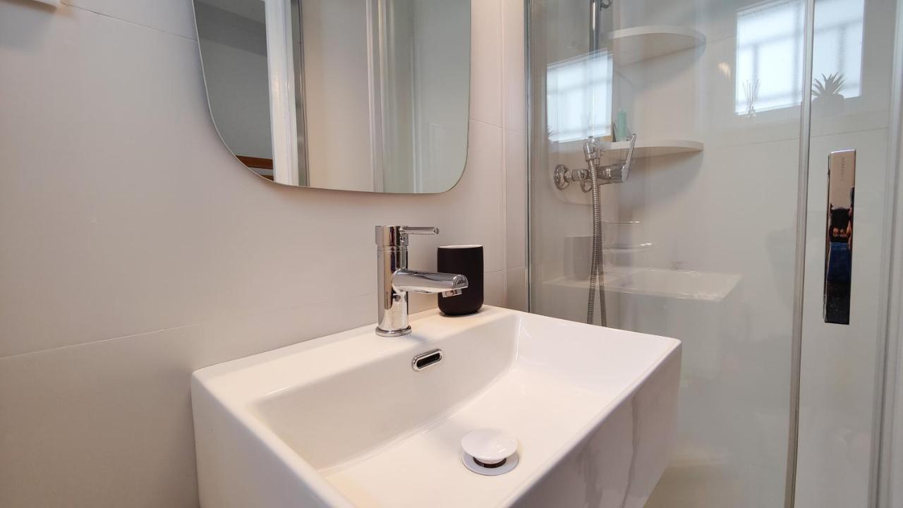 Parralue Beach Front Home Μπένιντορμ Εξωτερικό φωτογραφία